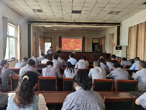 【理論宣講】級(jí)索煤礦開展“重溫黨史革命教育，助力礦井接續(xù)發(fā)展”宣講活動(dòng)