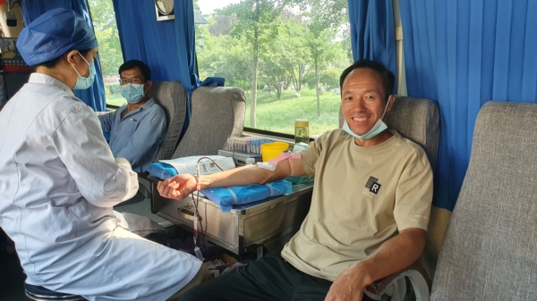 集團(tuán)組織開展無(wú)償獻(xiàn)血活動(dòng)