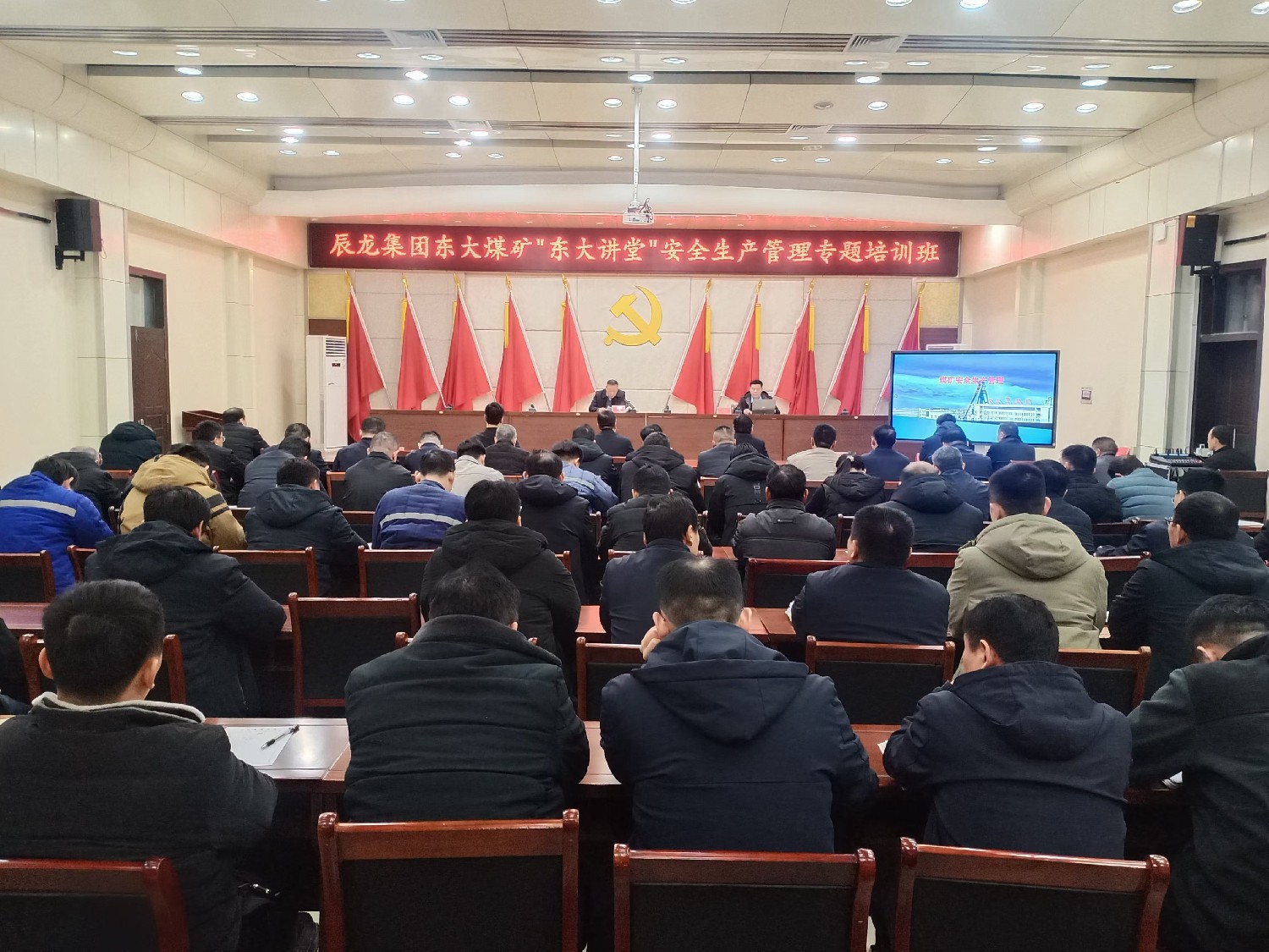 1737512572103321.jpg 1737512572103321.jpg